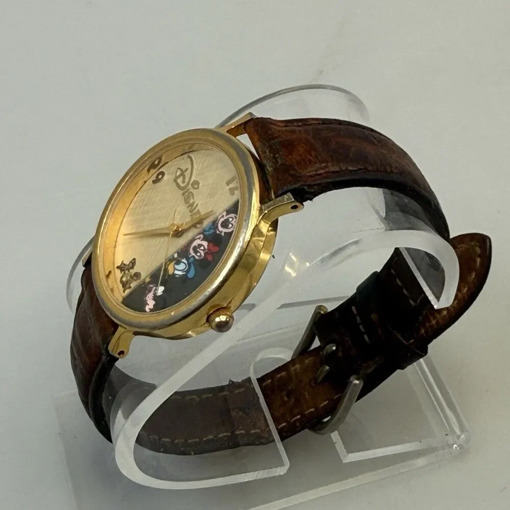 VTG Disney Gold Tone 32mm Watch Mickey Minnie Donald Goofy Chip & Dale Lthr EUC